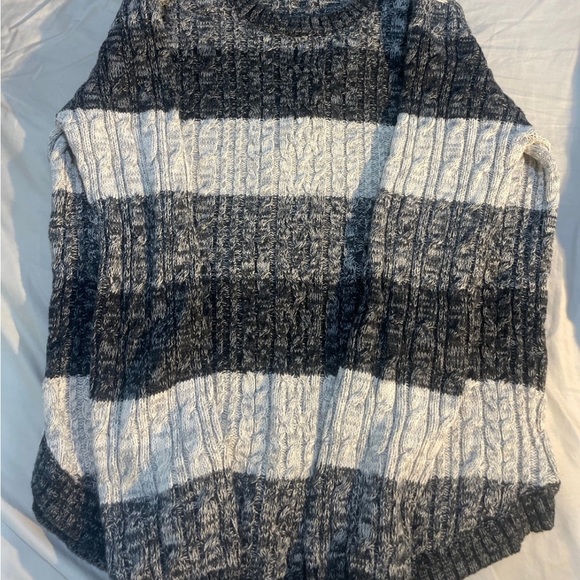 Jean Pierre sweater - Picture 2 of 2